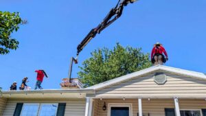 How to Tell if Your Roof Needs Professional Repair - Elegant Exteriors of WI
